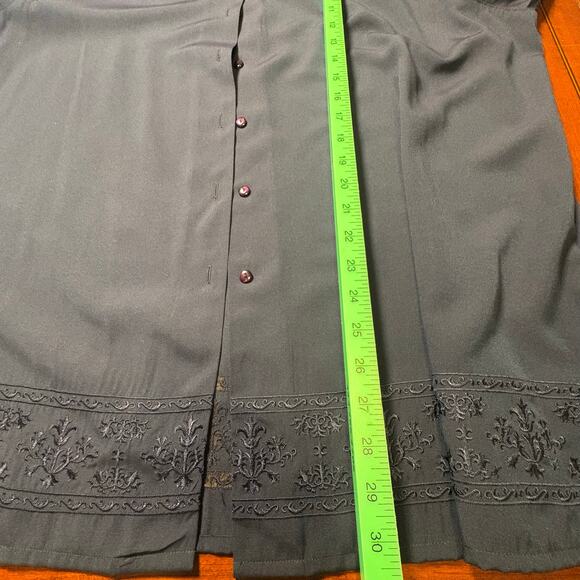 Laura Scott Woman Buttondown Size 24W - Picture 4 of 5